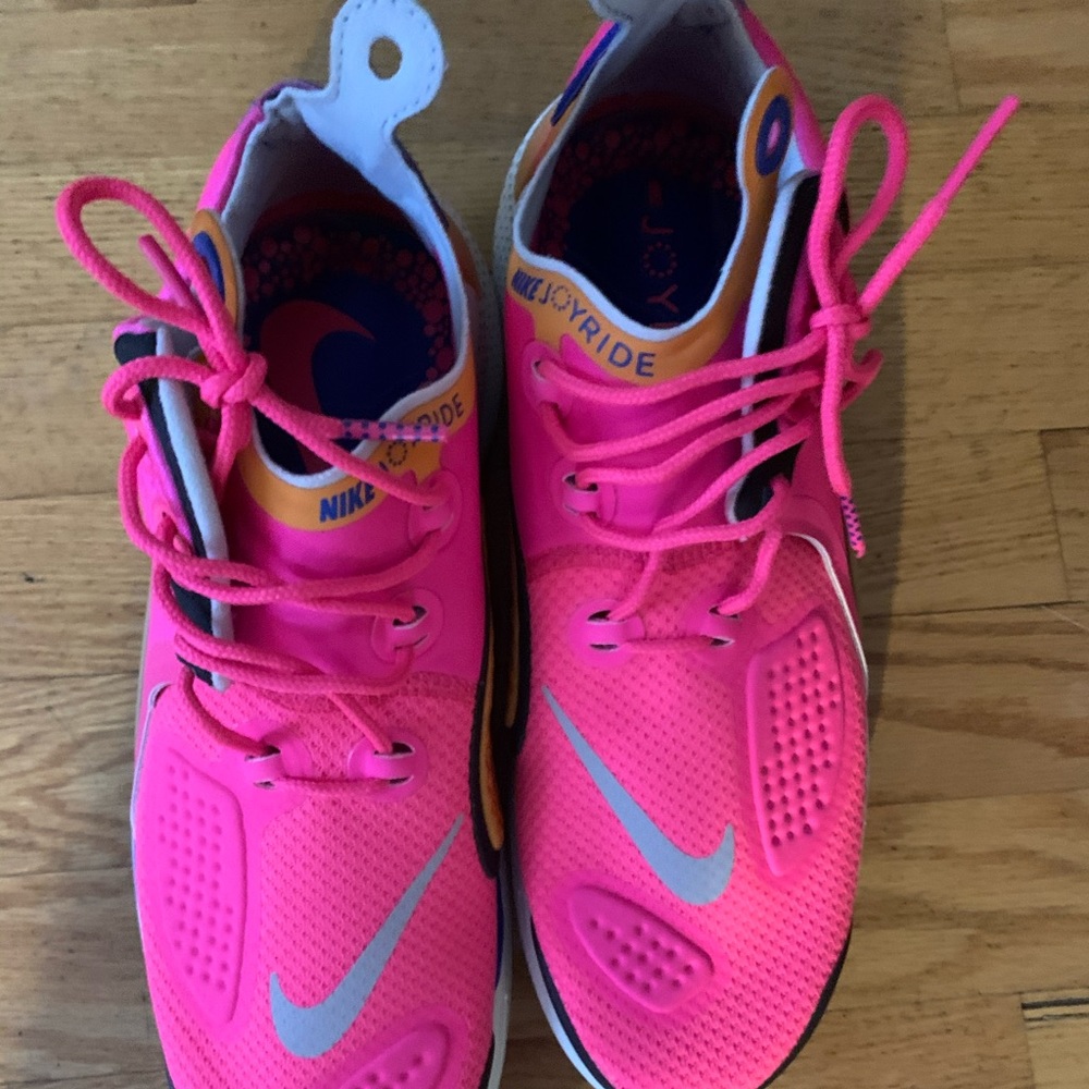 Nike Jouride CC3 Setter (new without tags)